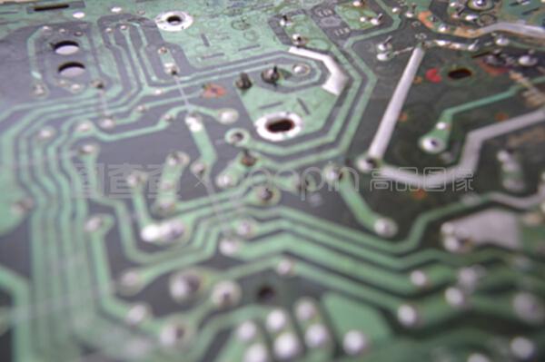 主板信息軌道上的無線電部件技術(shù)推廣